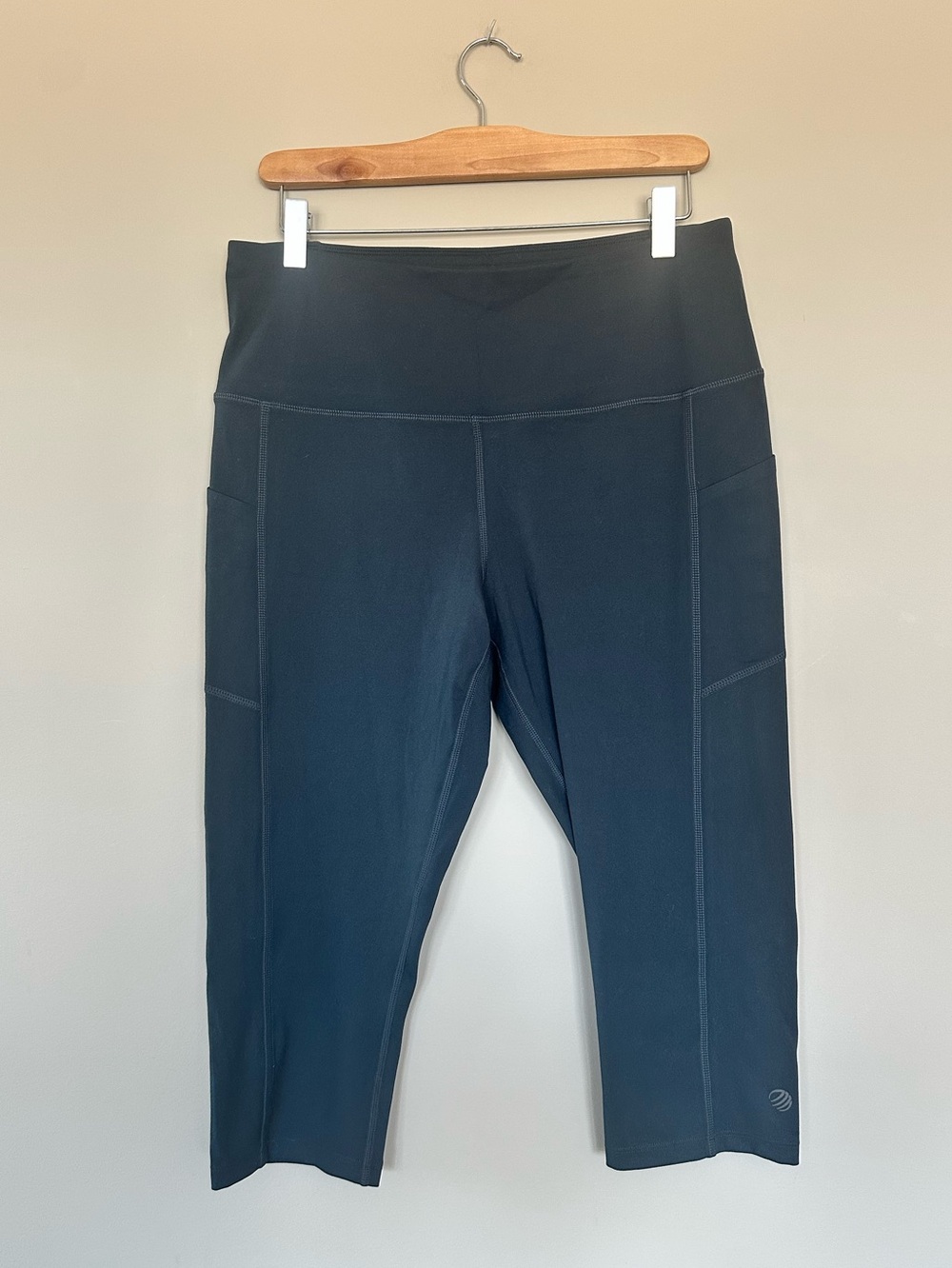 MPG Dark Teal Activewear Crop Legging
